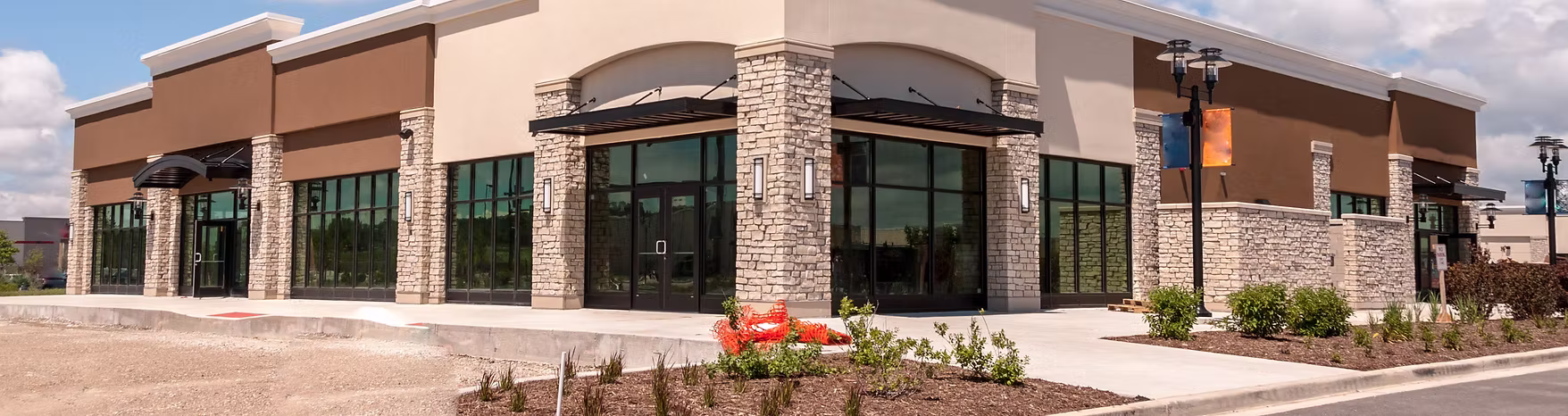 Commercial retail property